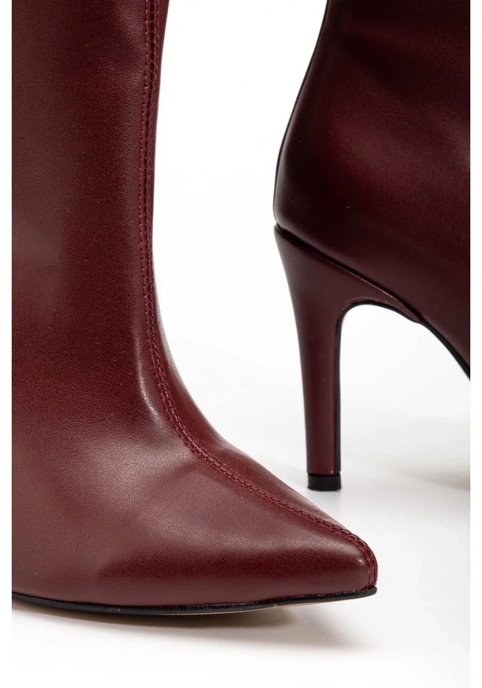 SYT-2004 Bordo Günlük Bayan Çizme