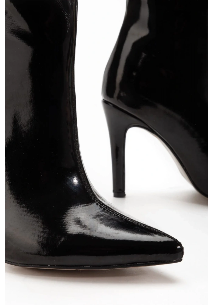 SYT-2004 Siyah Rugan Günlük Bayan Çizme