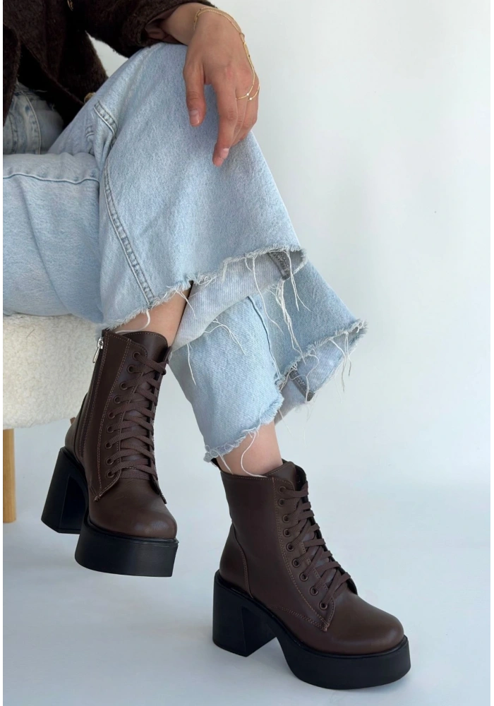 Tsan Kahverengi Cilt Bağcıklı Topuklu Bot