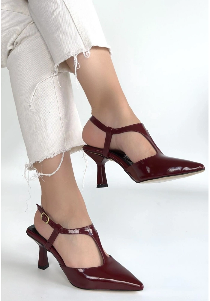Tula Bordo Rugan Topuklu Ayakkabı