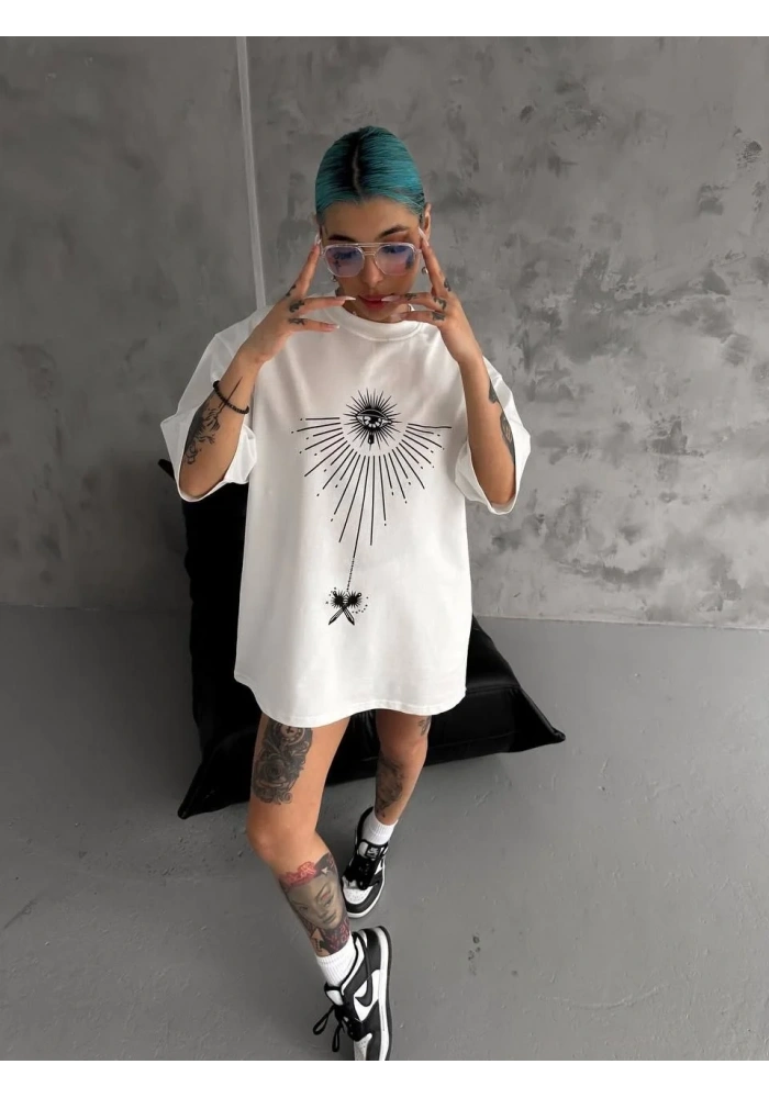 kadın Bisiklet Yaka Baskılı Oversize T-Shirt - Beyaz