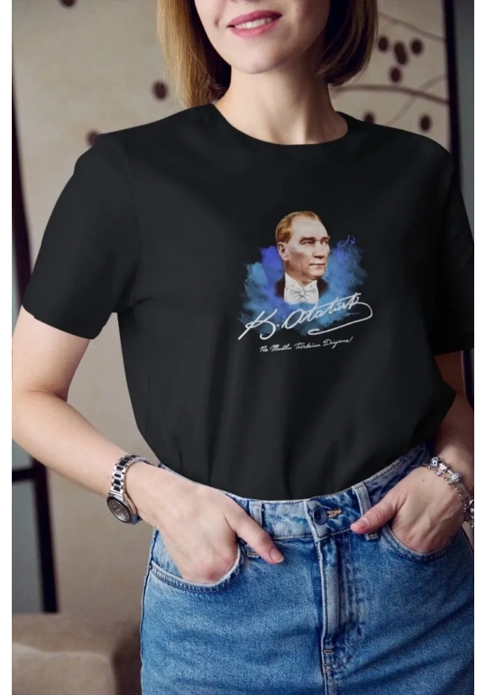 Kadın Bisiklet Yaka ATATÜRK Baskılı Oversize T-Shirt - Siyah