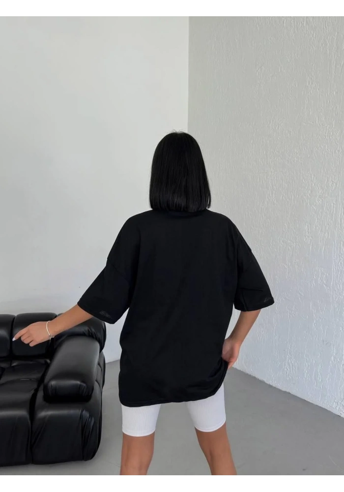 kadın Bisiklet Yaka Baskılı Oversize T-Shirt - Siyah