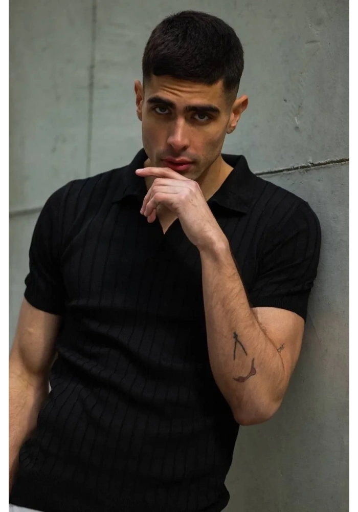 Erkek  V Yakalı Triko T-Shirt - Siyah