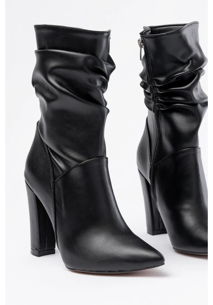 VRT-4815 Siyah Yüksek Kalın Topuklu Körüklü Fermuarlı Kadın Bot