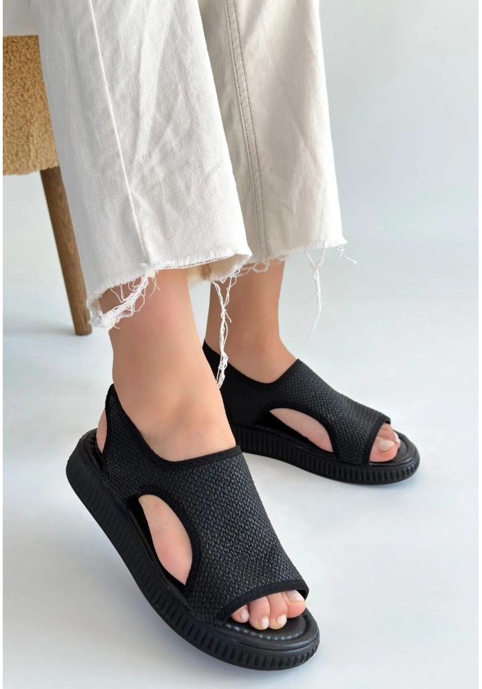 Wayi Siyah Hasır Cilt Sandalet