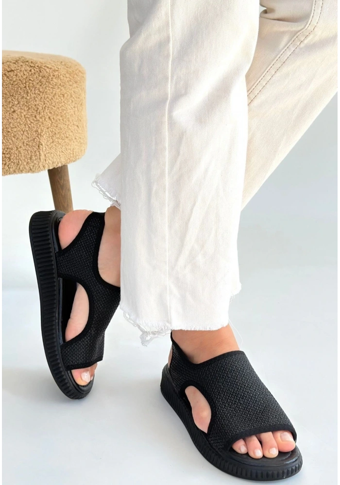 Wayi Siyah Hasır Cilt Sandalet