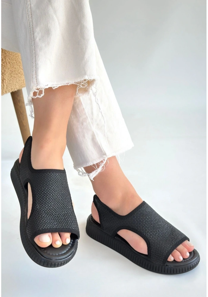 Wayi Siyah Hasır Cilt Sandalet