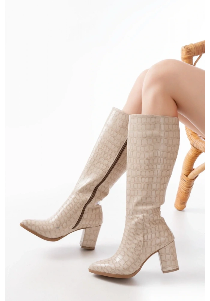 YSN-4422 Bej Kroko Topuklu Kadın Çizme