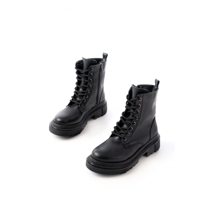 812-356 Siyah Bağcıklı Fermuarlı Günlük Kadın Bot