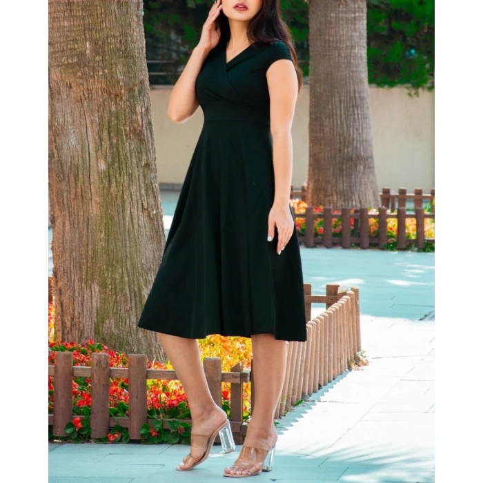 Düşük Omuz Eteği Pileli Krep Kumaş Midi Boy Elbise