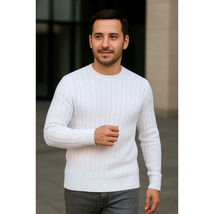 Erkek Bisiklet Yuvarlak Yaka Triko Kazak Pamuklu Kalın Fitilli Dokuma, Regular Fit Uzun Kollu Kışlık Model - Beyaz