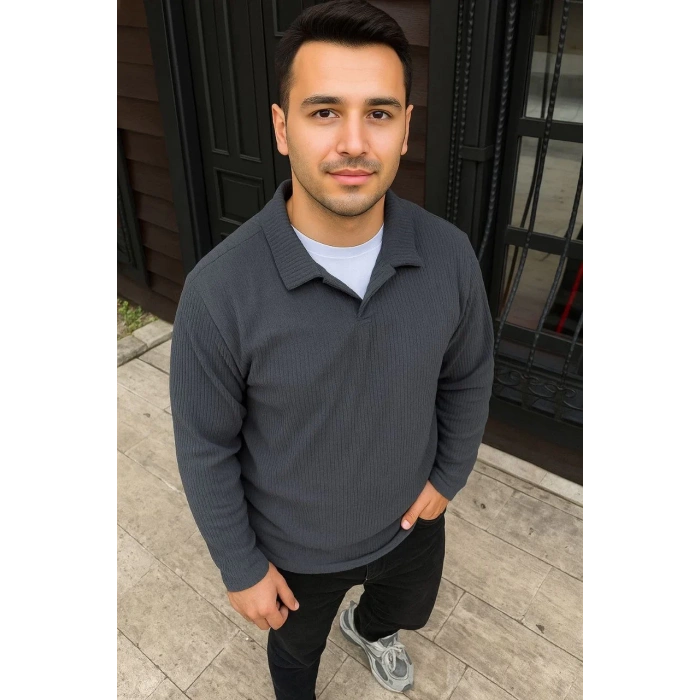 Erkek Fitilli Polar Sweatshirt – Düğmesiz Polo Yaka, Oversize Rahat Kalıp, Kalın Polar Kumaş, Kışlık ve Baharlık Şık Günlük Üst - Füme