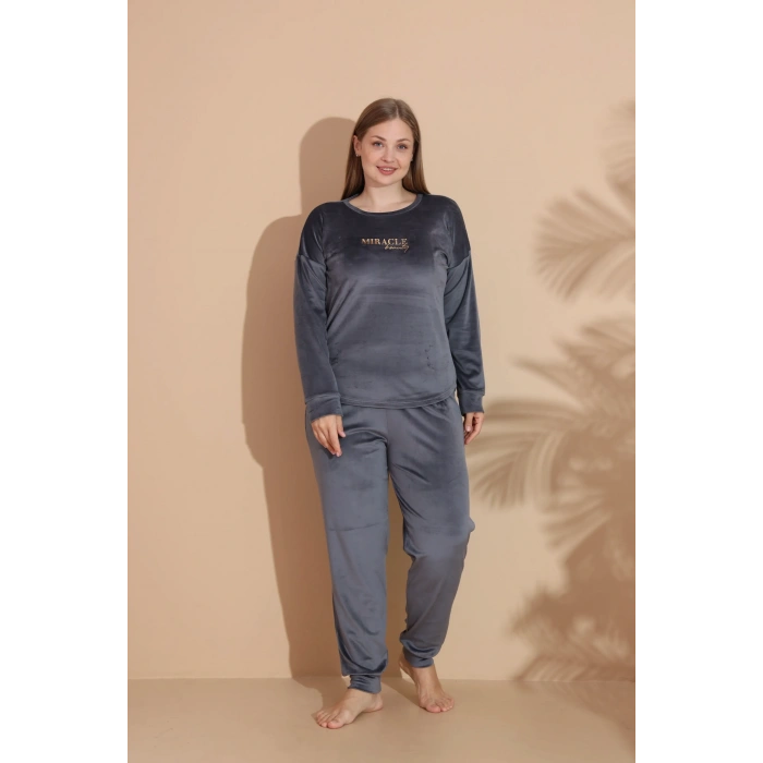 Estiva 25393 Uzun Kol Battal Kadife Pijama Takımı