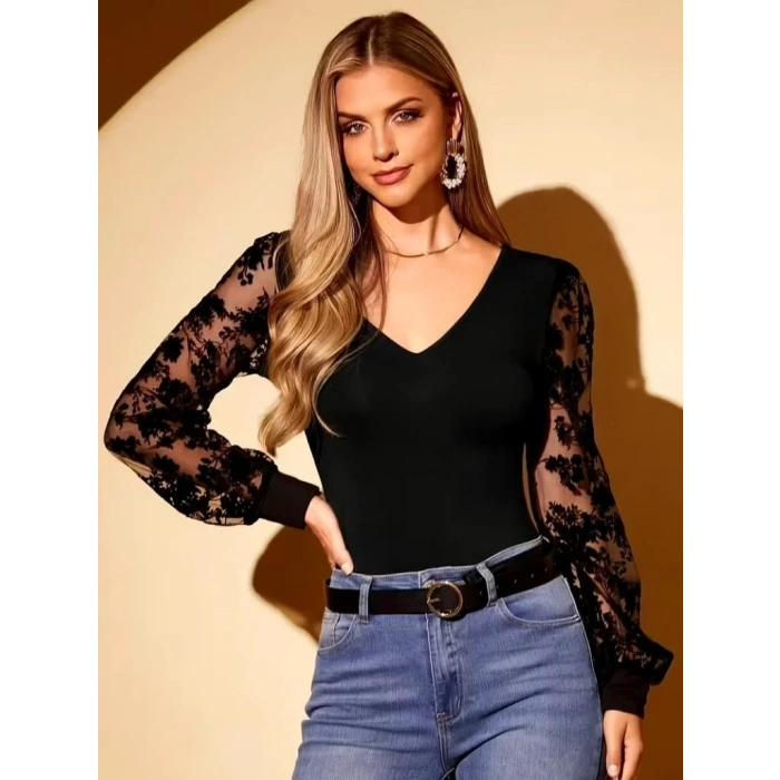 Kadın Uzun Kollu V Yakalı Dantelli Viskon Bluz