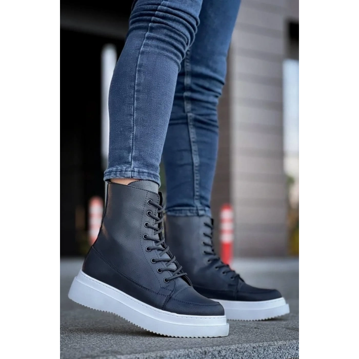 KB-0991  Kuback Siyah Cilt Yüksek Taban  Bağcıklı  Postal Bot