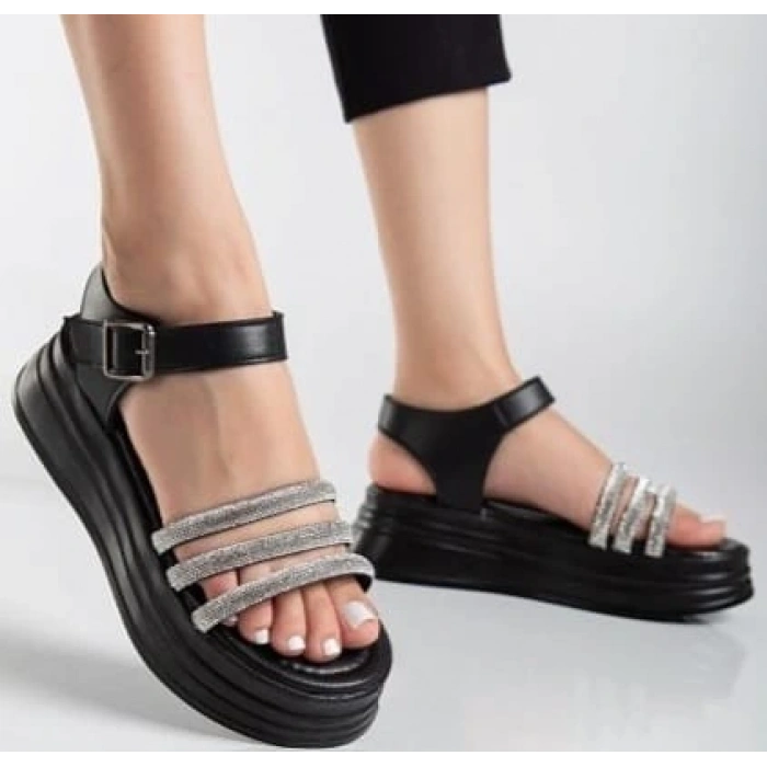 Lalen Siyah Kemerli Sandalet