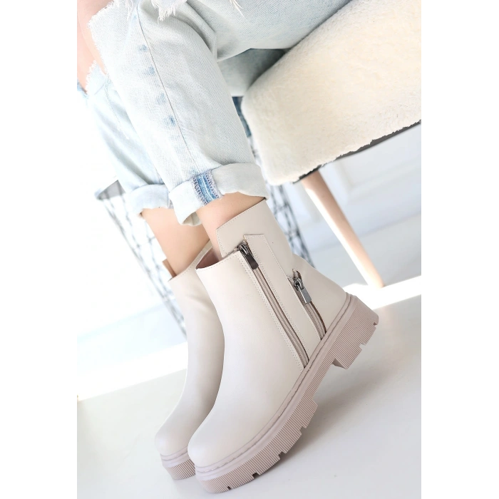 Menta Bej Cilt Fermuar Aksesuarlı Bot