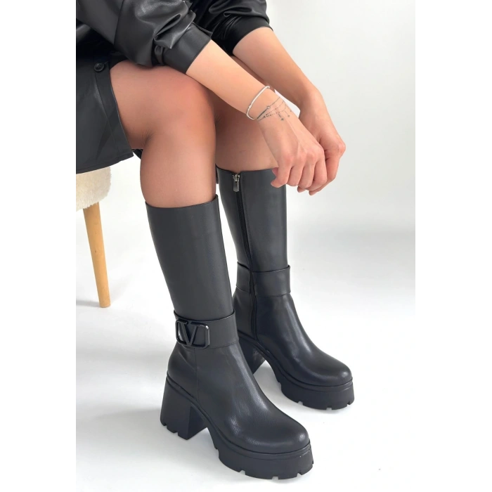 Moki Siyah Cilt Topuklu Çizme