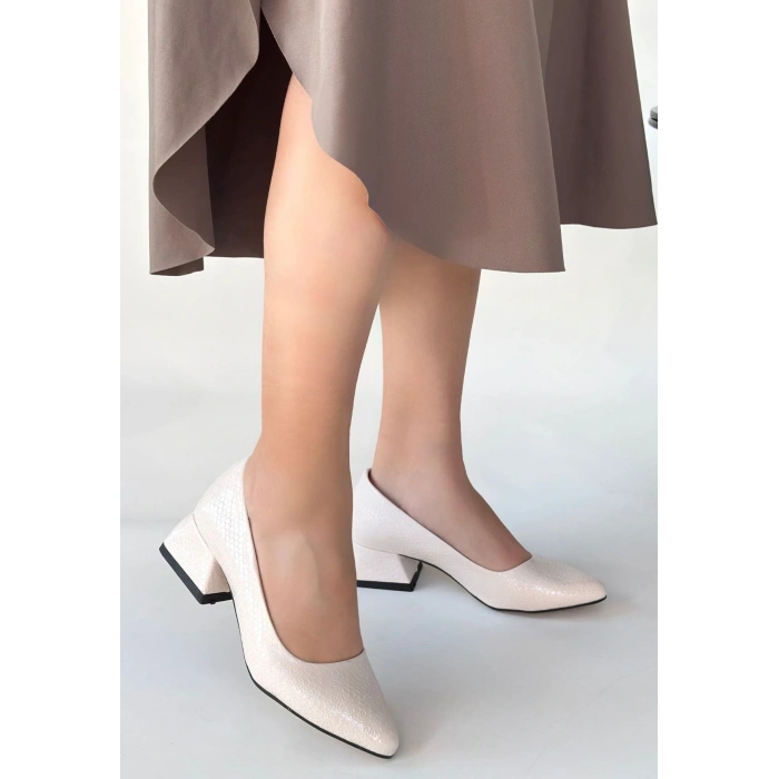 Nitya Bej Baskılı Rugan Topuklu Ayakkabı