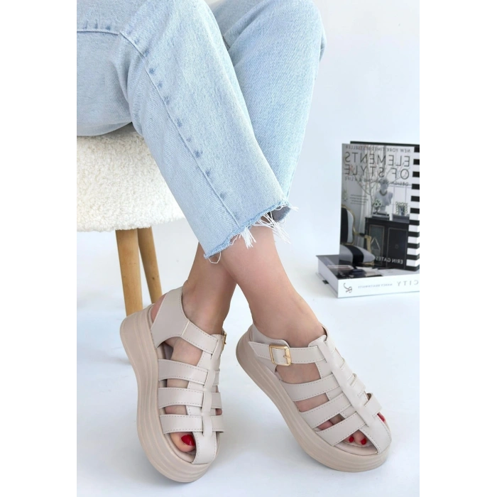 Toten Bej Cilt Kemerli Sandalet