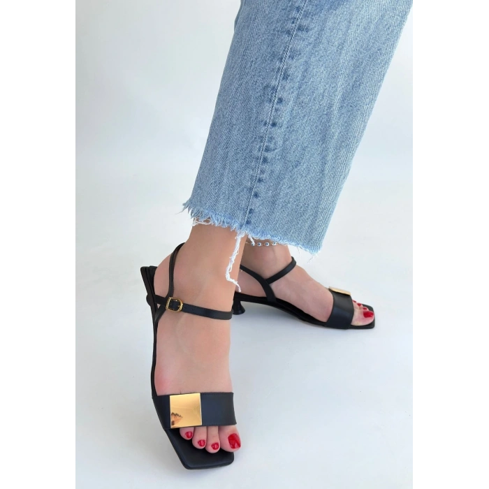 Zıan Siyah Topuklu Ayakkabı