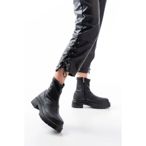 236-2011 Siyah Streç Fermuarlı Günlük Kadın Bot