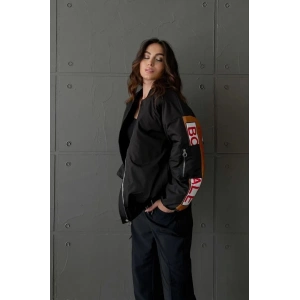 Kadın Sırt ve Kol Parça Baskılı Bomber Ceket - Siyah