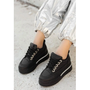 Lulu Siyah Cilt Bağcıklı Spor Ayakkabı