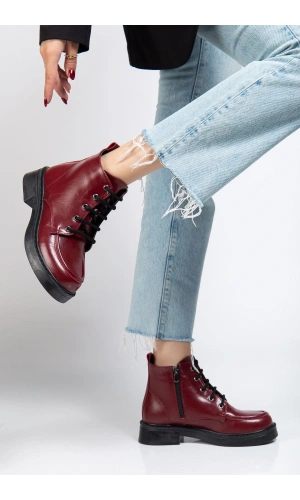 02-2001 Bordo Kırışık Rugan Bağcıklı Fermuarlı Günlük Kadın Bot