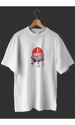 1 Mayıs Emekçilerimiz İçin Özel Tasarım 1 Mayıs Dünya Baskılı T-shirt - Beyaz