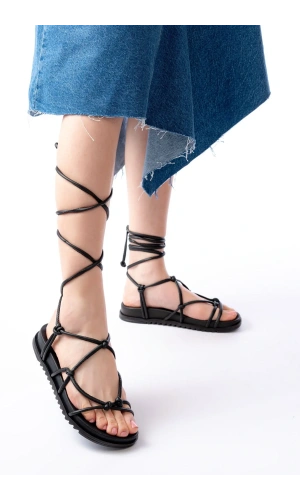 1001-1001 Siyah Bilekten Bağcıklı Kadın Sandalet