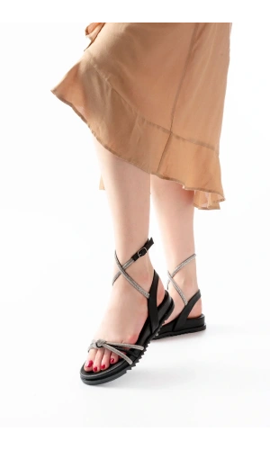 1001-1120 Siyah Gümüş Taşlı Günlük Kadın Sandalet