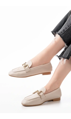 303 Bej Toka Aksesuarlı Günlük Kadın Babet