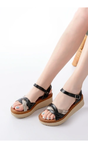 730-037 Siyah Ayna Hakiki Deri Ortopedik Taban Kadın Sandalet