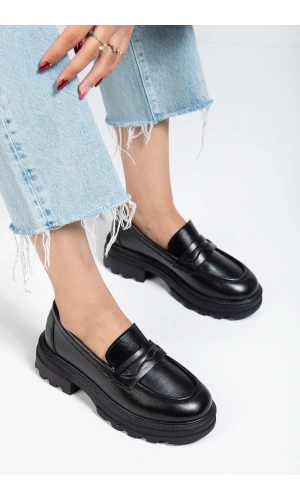 746-759 Siyah Yanki Yüksek Tabanlı Loafer Ayakkabı