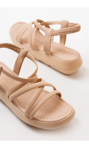 841-841 Nut Lastikli Günlük Kadın Sandalet