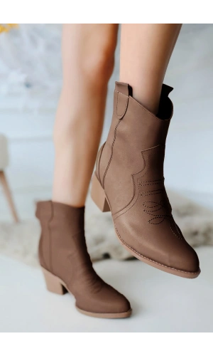Akver Kahverengi Cilt Topuklu Bot