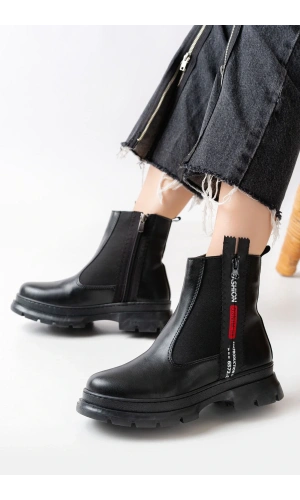 ASM-086 Siyah Fashion Aksesuarlı Fermuarlı Günlük Kadın Bot