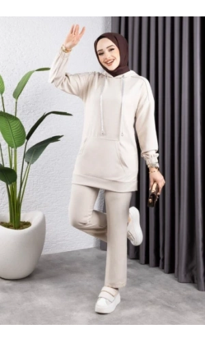 Biyeli Kapşonlu Spor Takım TAŞ