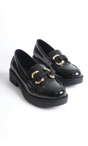 Caro Rugan Siyah Gold Tokalı Kadın Loafer