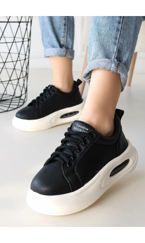 Chris Siyah Cilt Bağcıklı Spor Ayakkabı