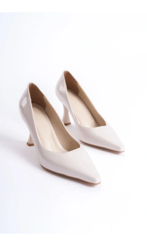 Cordelia Kadın Bej Rugan Stiletto