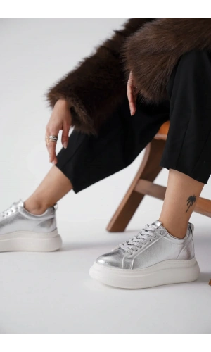 Dina Gümüş Kadın Sneaker