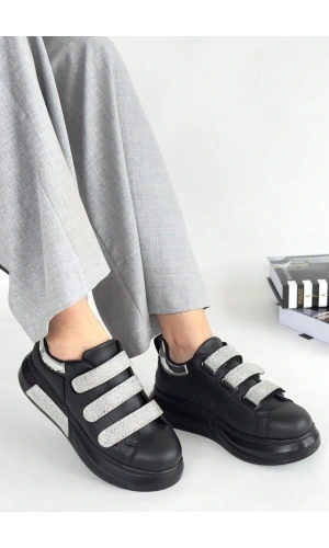 Elika Siyah Cilt Simli Cırt Cırtlı Spor Ayakkabı