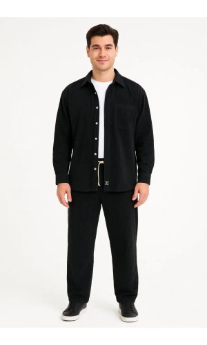 Erkek Kadife Oversize Takım – Gömlek ve Pantolon İkili Set Füme Corduroy Şıklığı, Rahat ve Zarif Duruş Yumuşak Dokulu Kadife Kumaş, Düğmeli Gömlek Üst ve Lastikli Pantolon Alt Parça ile Gün Boyu Konfor- Siyah