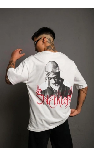 Erkek Oversize Tişört – Beyaz 24/1 Penye Kumaş, Bisiklet Yaka, Ön & Arka Baskılı, Streetwear Tarzı Rahat Büyük Kalıp T-Shirt- Beyaz