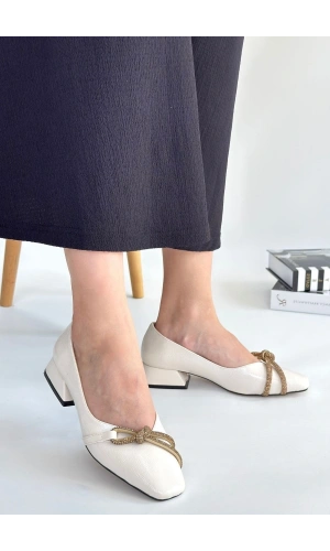 Estay Ten Rugan Topuklu Ayakkabı