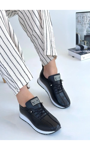 Fiert Siyah Cilt Bağcıklı Spor Ayakkabı