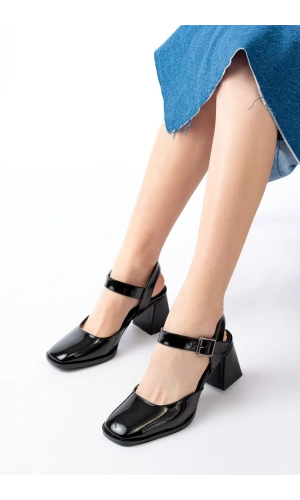 İNF-40450 Siyah Rugan Günlük Arkası Açık Topuklu Bayan Ayakkabı